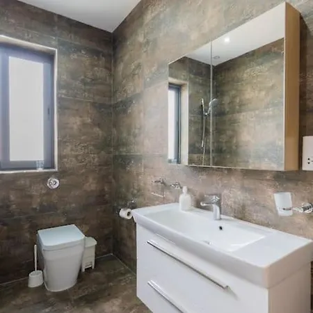 Malta's Gateway-hosted By Sweetstay Apartmán