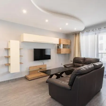 Malta's Gateway-hosted By Sweetstay Apartment *