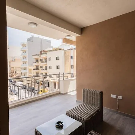 Malta's Gateway-hosted By Sweetstay