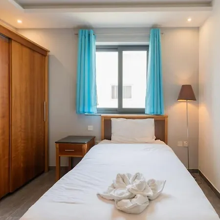 Apartment Malta's Gateway-hosted By Sweetstay *