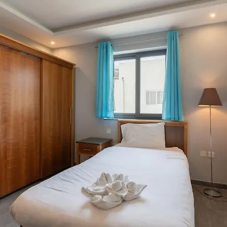 Malta's Gateway-hosted By Sweetstay Apartmán Buġibba