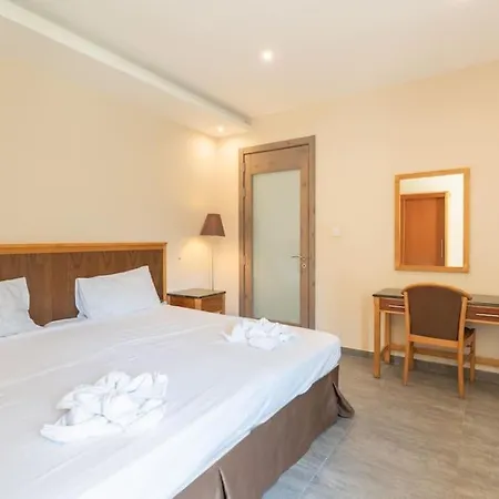 Malta's Gateway-hosted By Sweetstay * Buġibba