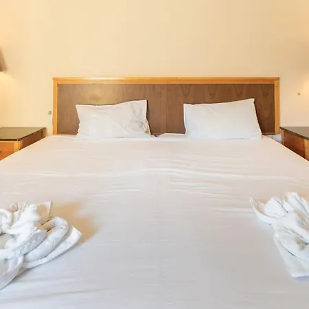 Malta's Gateway-hosted By Sweetstay * Buġibba